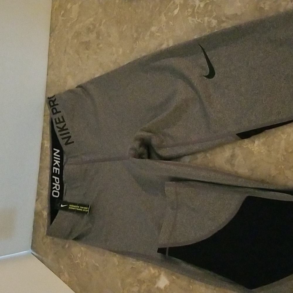 Nike Pro cool Capri
